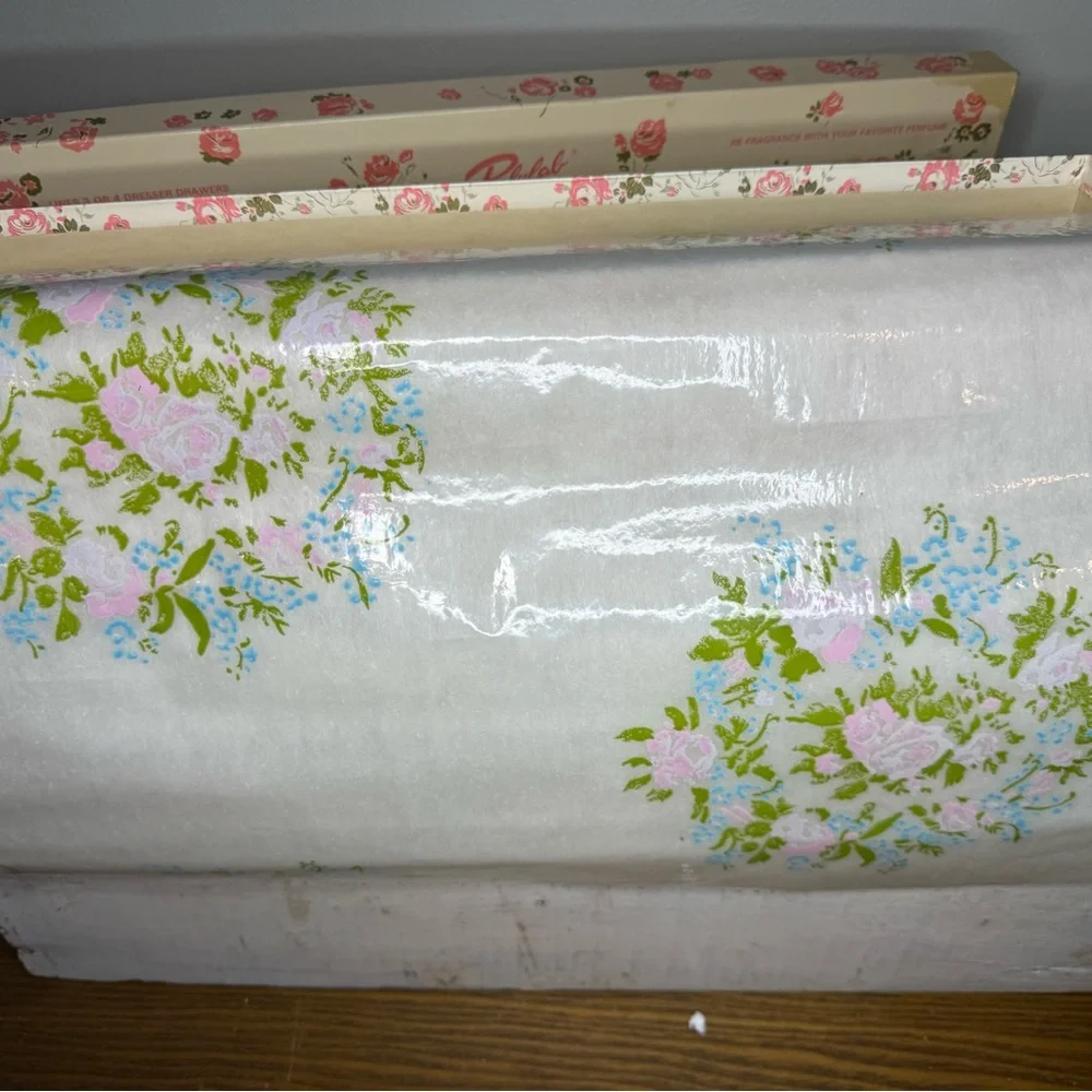 Polyfab Scented Drawer Lining Floral Karen Carson Creations Dayton Oh Vintage